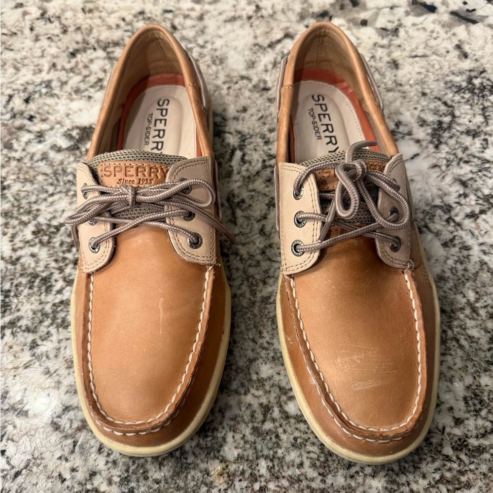Sperry Tan Boat Shoes Nautical Design Leather Upper